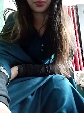 Snapshot of Noor_Darliing chatting on December 1, 3:06 pm Noor Darliing online show from December 1, 3:06 pm