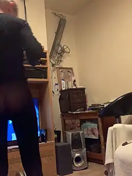 Sissynipple69 online show from May 27, 12:29 am