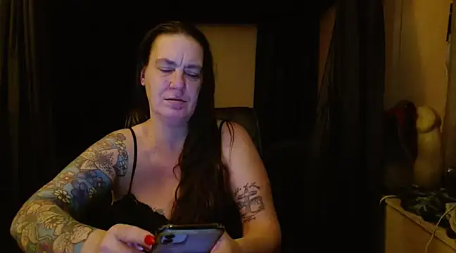 SimoneMoore online show from March 13, 5:54 am