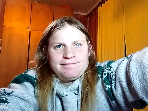 Kathlyn  Heath online show from February 27, 7:04 pm