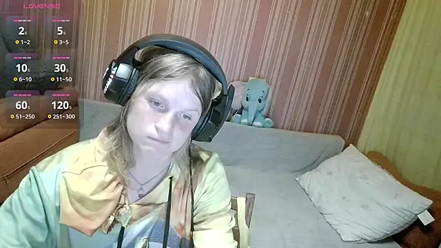 Snapshot of Kathlyn__Heath chatting on May 20, 7:53 pm Kathlyn Heath online show from May 20, 7:53 pm