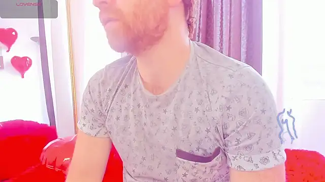 Snapshot of michacosio chatting on February 27, 8:09 pm michacosio online show from February 27, 8:09 pm