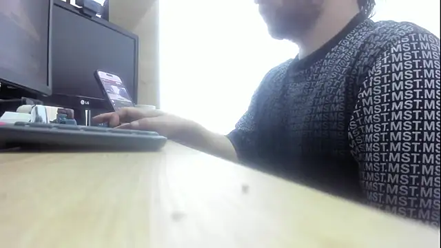 michacosio online show from May 28, 5:21 pm
