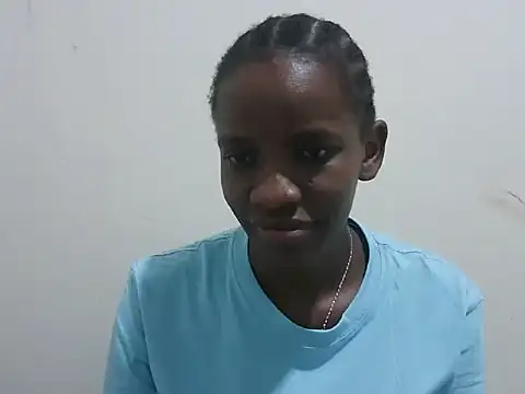 prettybeee online show from December 18, 10:16 pm