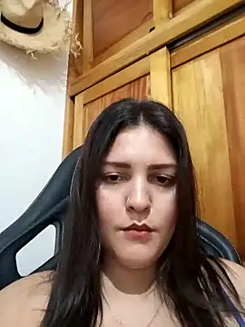 Mia Hampton online show from September 19, 7:03 pm