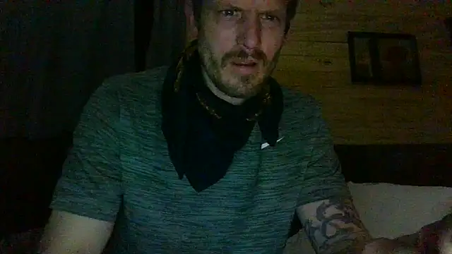 Snapshot of KBONE36 chatting on February 22, 11:02 am KBONE36 online show from February 22, 11:02 am