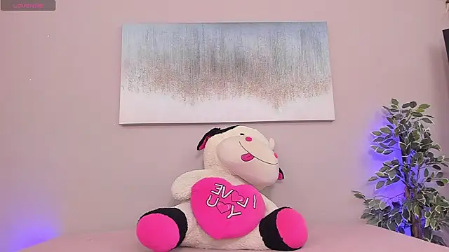 Briana Wells  online show from February 23, 12:57 pm