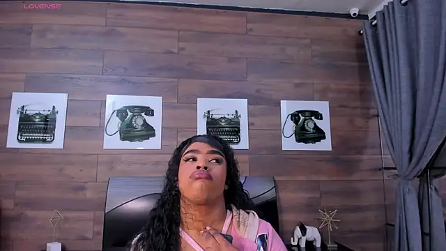 Briana Wells  online show from July 11, 12:30 pm
