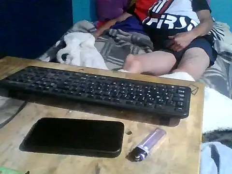 Snapshot of malekon76 chatting on February 25, 12:48 pm malekon76 online show from February 25, 12:48 pm