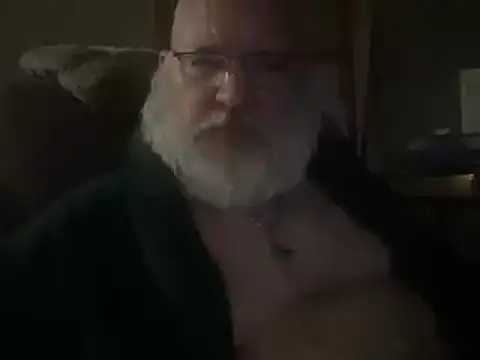 Snapshot of 44jon44 chatting on December 7, 12:35 pm 44jon44 online show from December 7, 12:35 pm