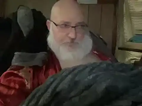 Snapshot of 44jon44 chatting on December 22, 3:22 pm 44jon44 online show from December 22, 3:22 pm