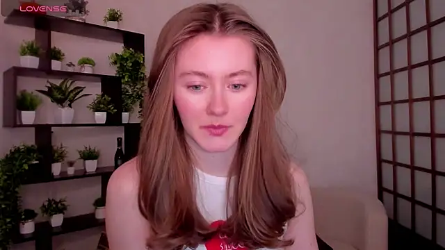 KateCuddle online show from February 3, 2:21 am