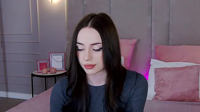 Betty Bridge online show from February 17, 5:36 am