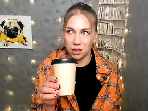 Snapshot of Sport_Tall_Doll chatting on February 4, 9:17 am Sport Tall Doll online show from February 4, 9:17 am