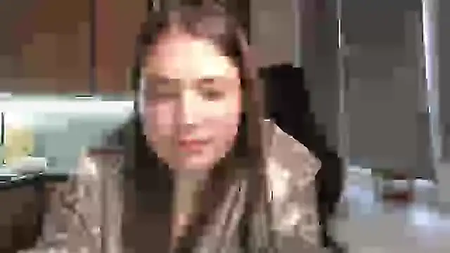Snapshot of delightful_sofi chatting on April 20, 4:10 pm delightful sofi online show from April 20, 4:10 pm