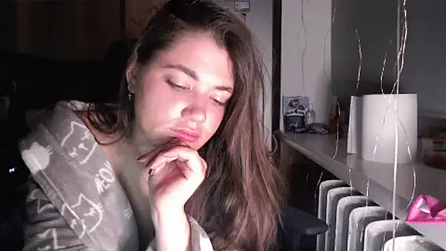 Snapshot of delightful_sofi chatting on May 4, 6:48 pm delightful sofi online show from May 4, 6:48 pm