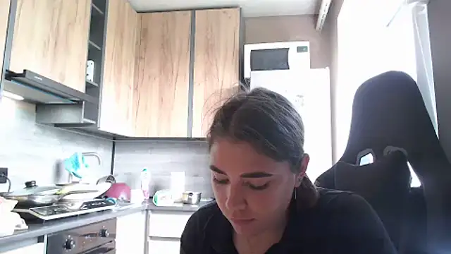 Snapshot of delightful_sofi chatting on May 23, 1:26 pm delightful sofi online show from May 23, 1:26 pm