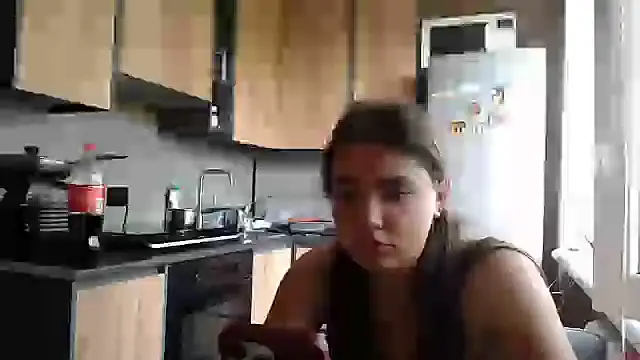 Snapshot of delightful_sofi chatting on June 17, 11:56 am delightful sofi online show from June 17, 11:56 am