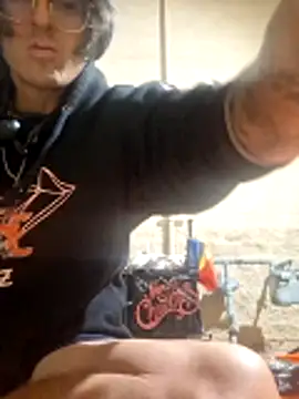 Snapshot of shaved chatting on December 3, 6:43 am shaved online show from December 3, 6:43 am