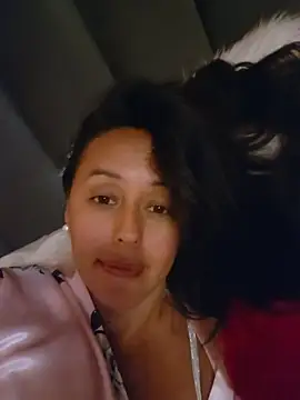 Snapshot of SaharaGarcia__ chatting on July 12, 1:51 am SaharaGarcia online show from July 12, 1:51 am