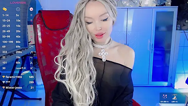 WhiteBunny online show from December 24, 10:22 am