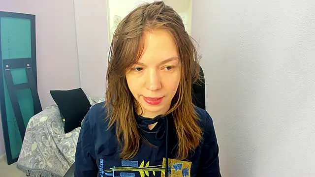 Persephoni online show from March 21, 3:37 pm