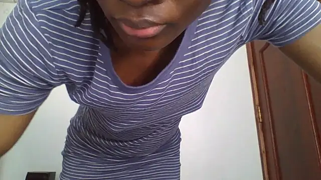 sweet sassy  online show from November 13, 4:22 am