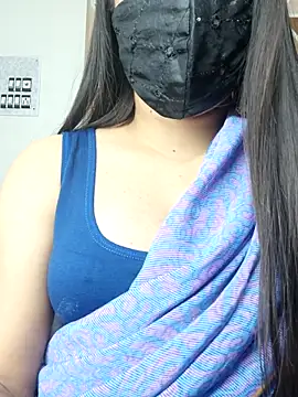 Snapshot of _desigori chatting on March 5, 4:13 am  desigori online show from March 5, 4:13 am