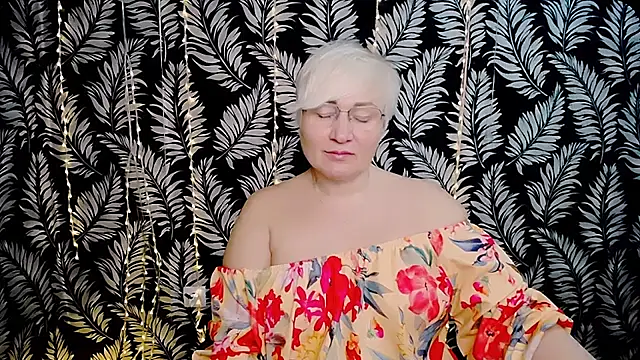 Snapshot of Olivia_playful chatting on March 19, 11:14 am Olivia playful online show from March 19, 11:14 am