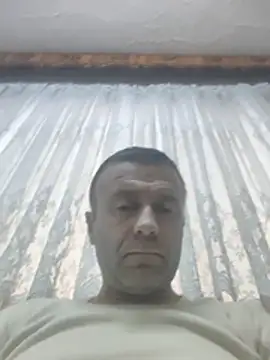 muscularsexy online show from April 17, 4:59 am