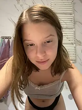 kimczii online show from January 24, 6:56 pm