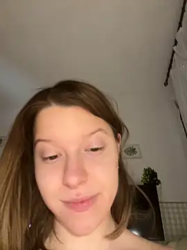 kimczii online show from February 5, 10:08 am