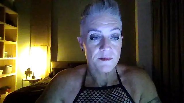 Devon2020 online show from November 4, 1:32 pm