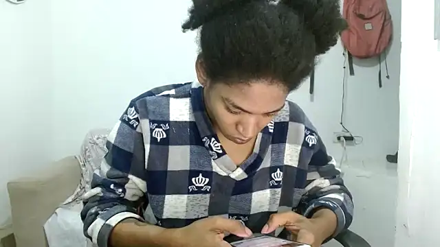 Snapshot of angelamarie1 chatting on September 27, 11:15 am angelamarie1 online show from September 27, 11:15 am