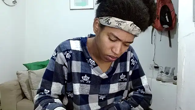 angelamarie1 online show from February 24, 12:14 pm