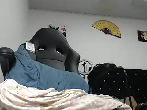 pamelabigcock69 online show from February 15, 12:18 am