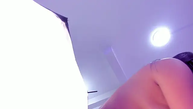 paola rodriguez online show from February 22, 10:20 pm