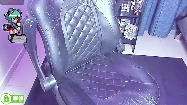 Roxy clark online show from March 12, 9:04 am