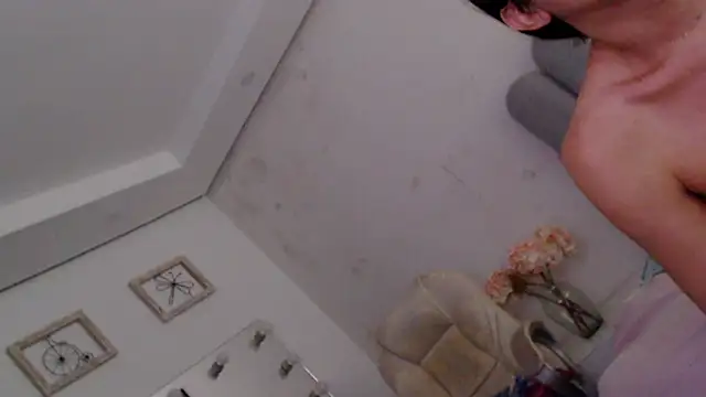 X6uldv8xdollxxx online show from January 18, 8:45 pm