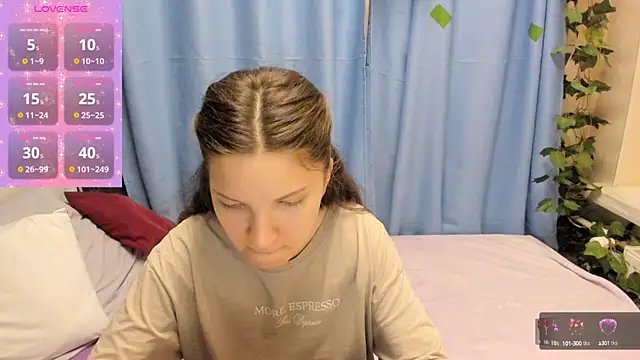 MelaniGrand online show from September 10, 9:20 am