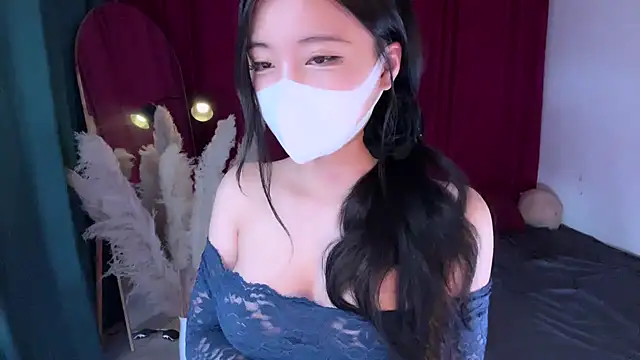 Snapshot of alaia-EDP chatting on November 10, 6:07 pm alaia-EDP online show from November 10, 6:07 pm