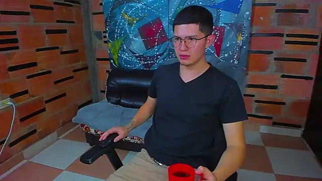 patrik 027 online show from March 22, 10:59 pm