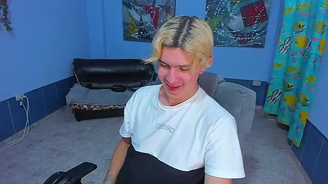 patrik 027 online show from November 21, 7:12 pm