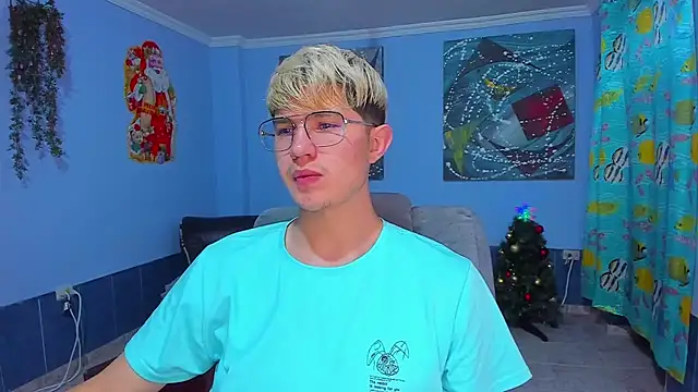 patrik 027 online show from December 1, 10:20 am