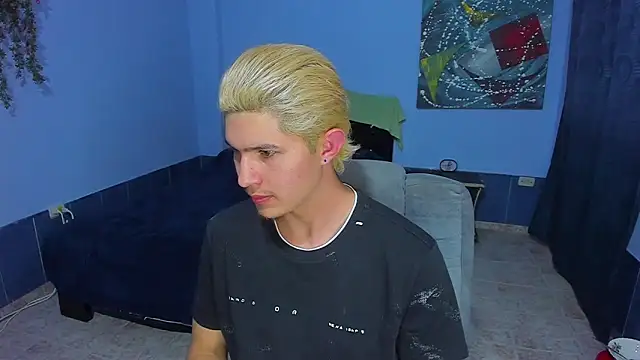 patrik 027 online show from March 25, 5:13 am