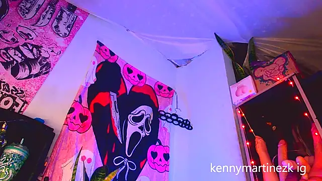Kenny starrK online show from May 14, 8:21 am