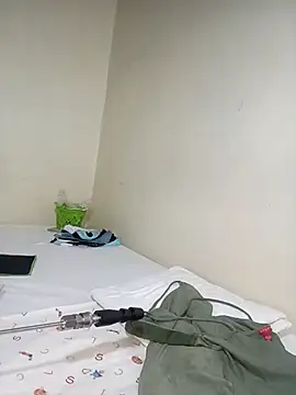 Ranny18l online show from October 31, 11:00 am