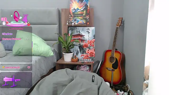 Stacy Davice online show from March 18, 8:04 pm