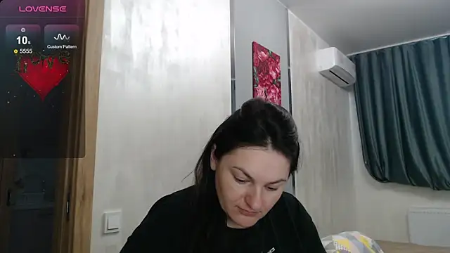 Stacy Davice online show from October 19, 5:19 am