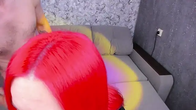 Snapshot of DavidAndSophie chatting on February 4, 2:32 pm DavidAndSophie online show from February 4, 2:32 pm